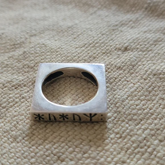Square Viking Lettering 925 Sterling Silver Ring - Picture 5 of 7